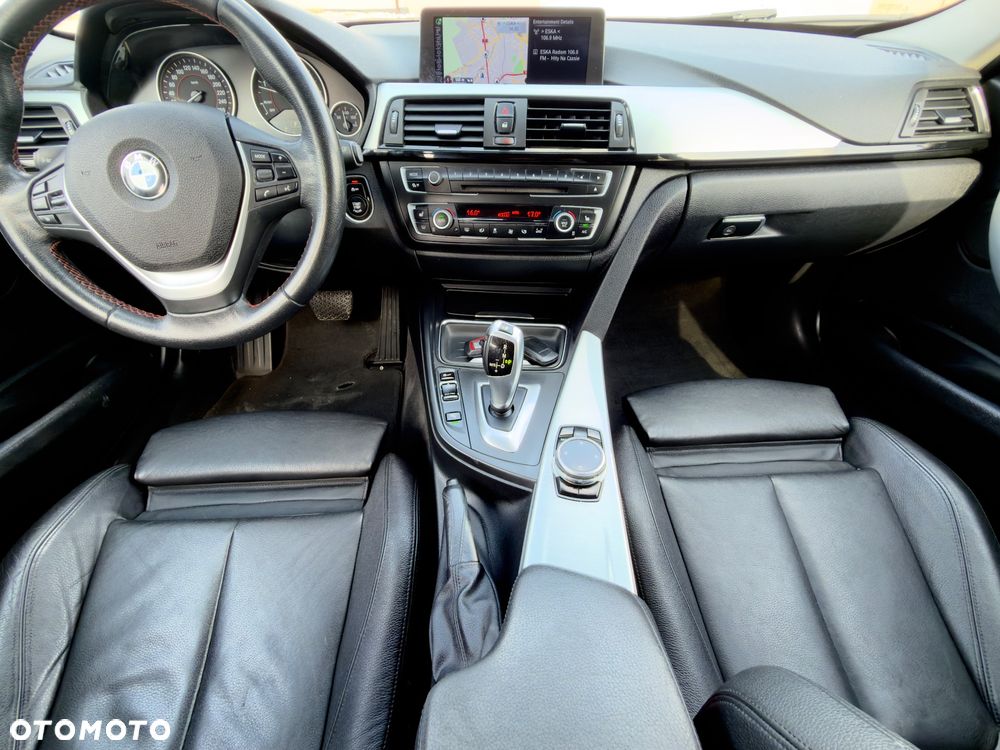 BMW Seria 3 325d Blue Performance Sport Line - 23