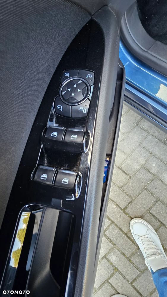 Ford Mondeo 2.0 TDCi STart-Stopp Titanium - 27