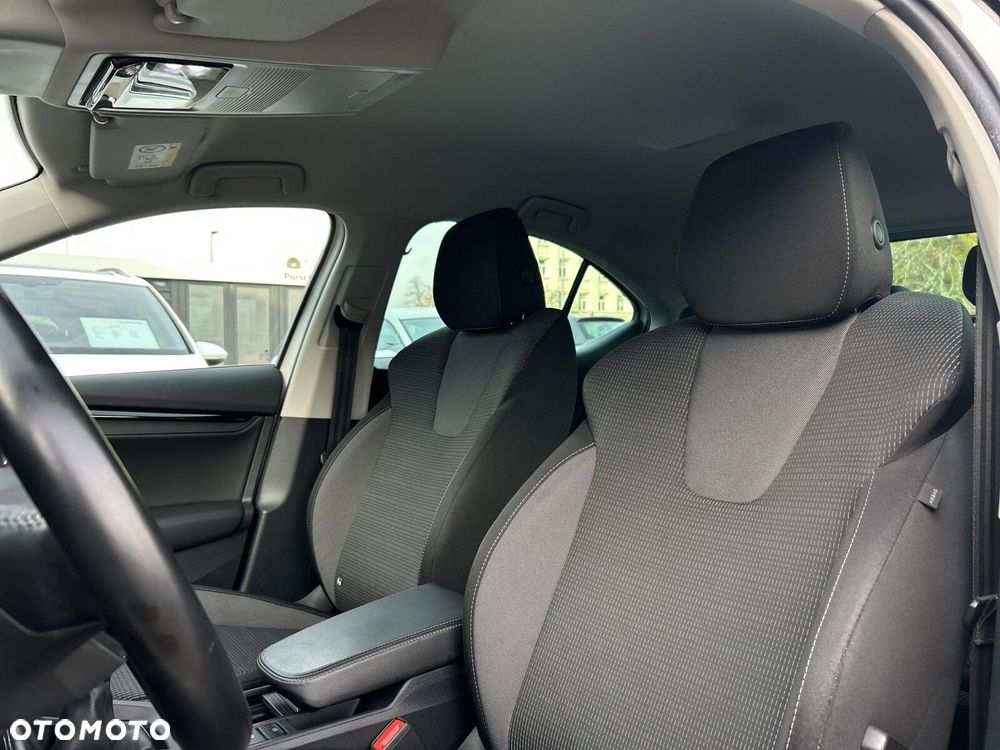 Skoda Octavia 1.5 TSI ACT Ambition - 12