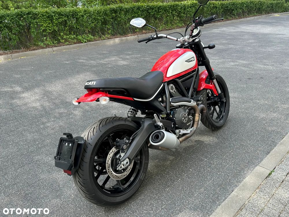 Ducati Scrambler - 9