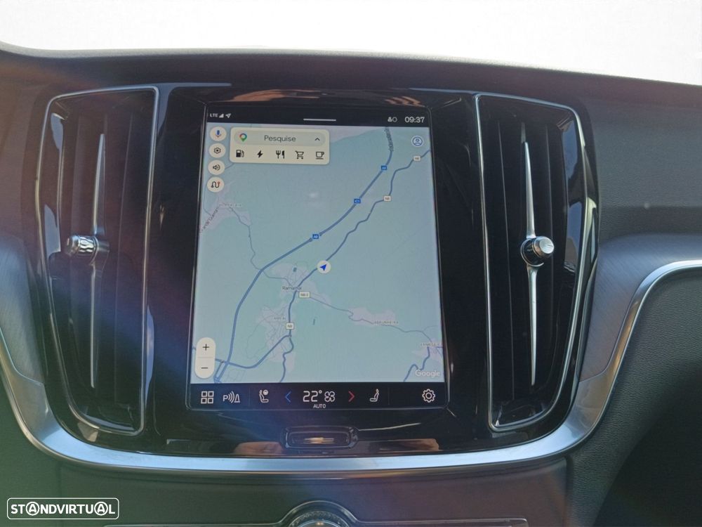 Volvo V60 2.0 T6 AWD TE Essential - 21