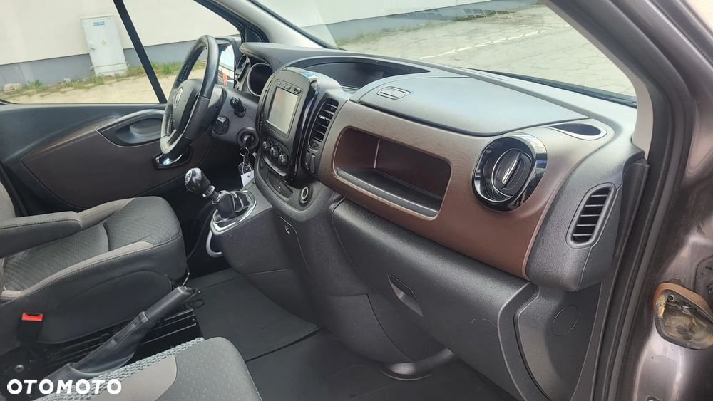 Renault Trafic - 29