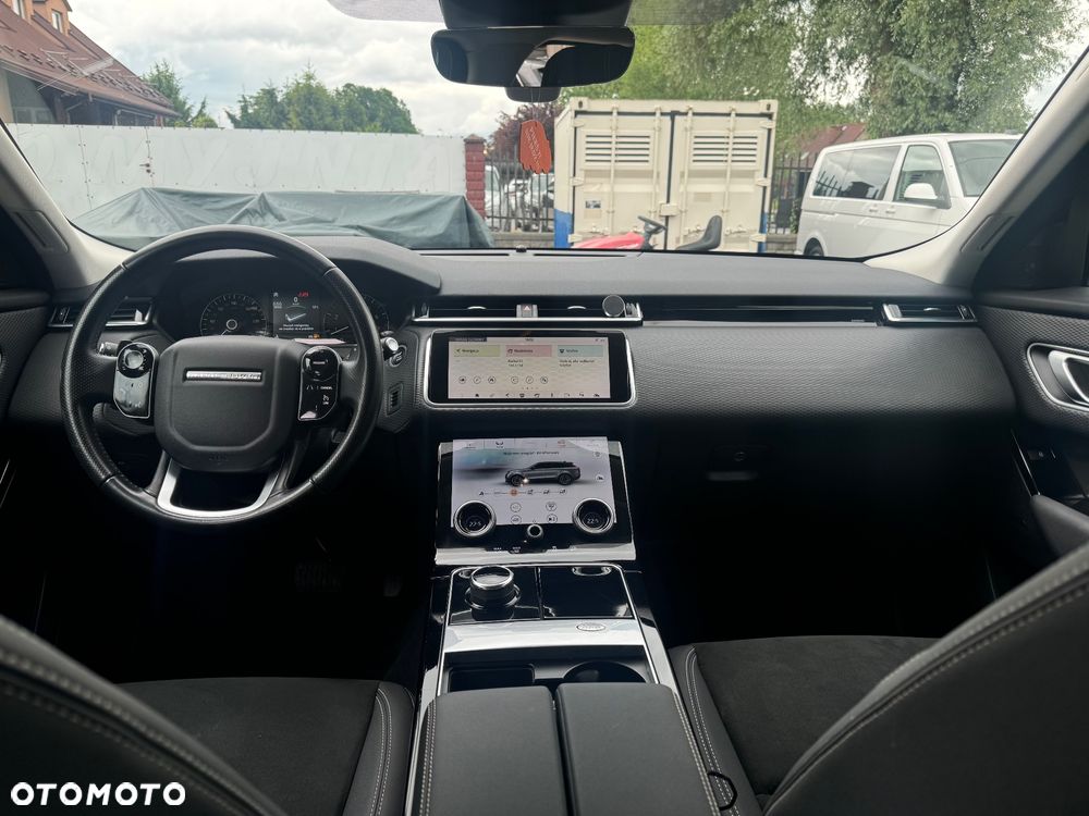 Land Rover Range Rover Velar P250 - 12