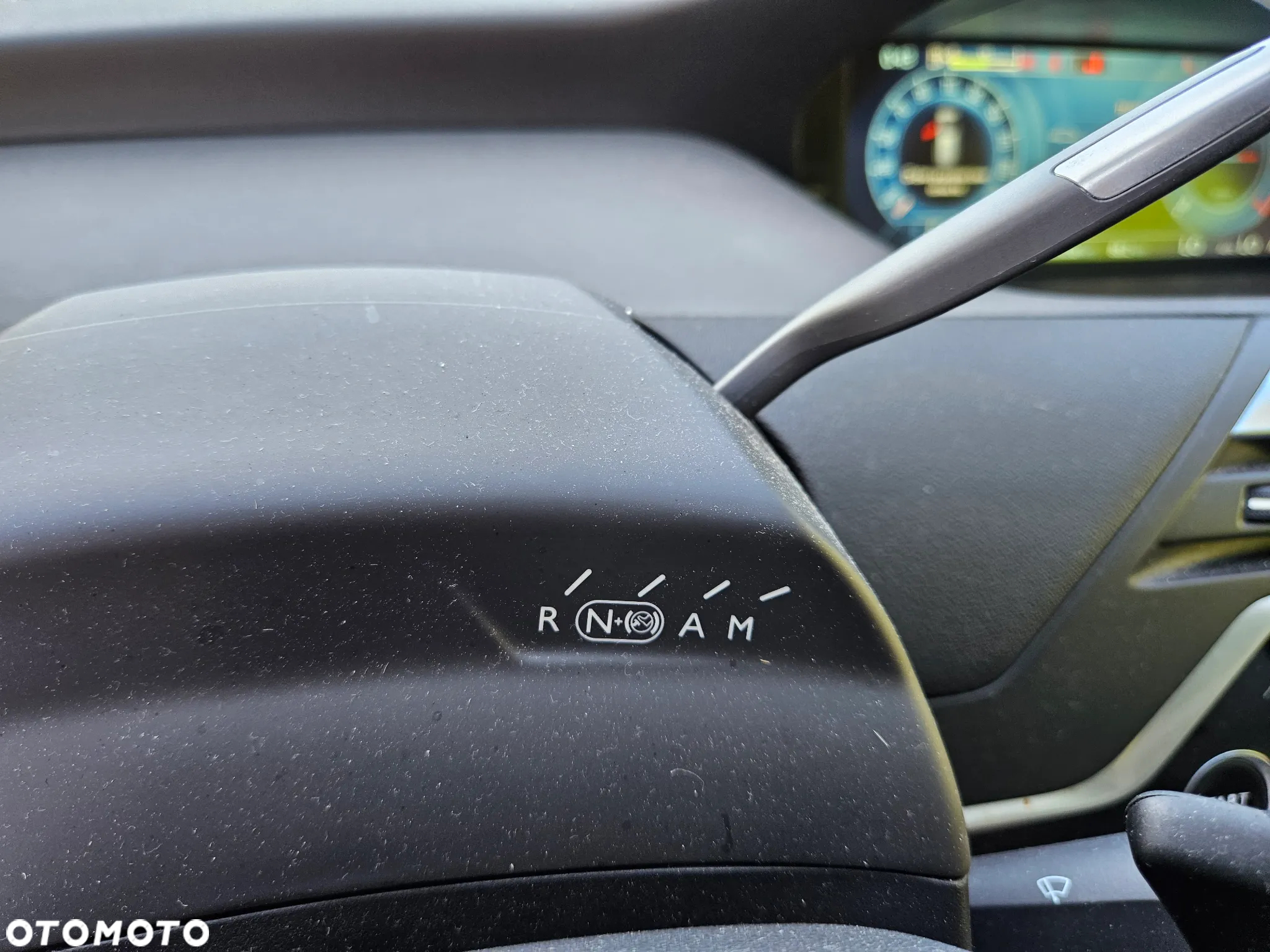 Citroën C4 Picasso e-HDi 115 ETG6 Selection - 13