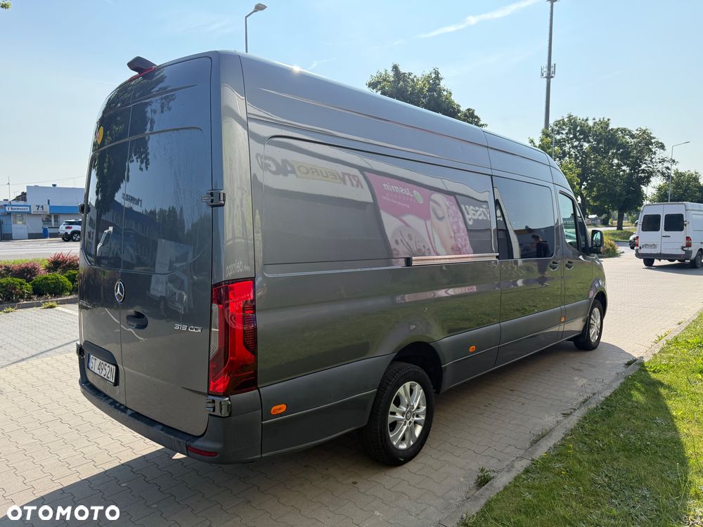 Mercedes-Benz Sprinter 319 CDI 907.233 - 8