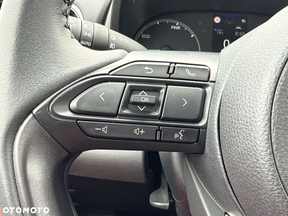 Toyota Yaris - 16