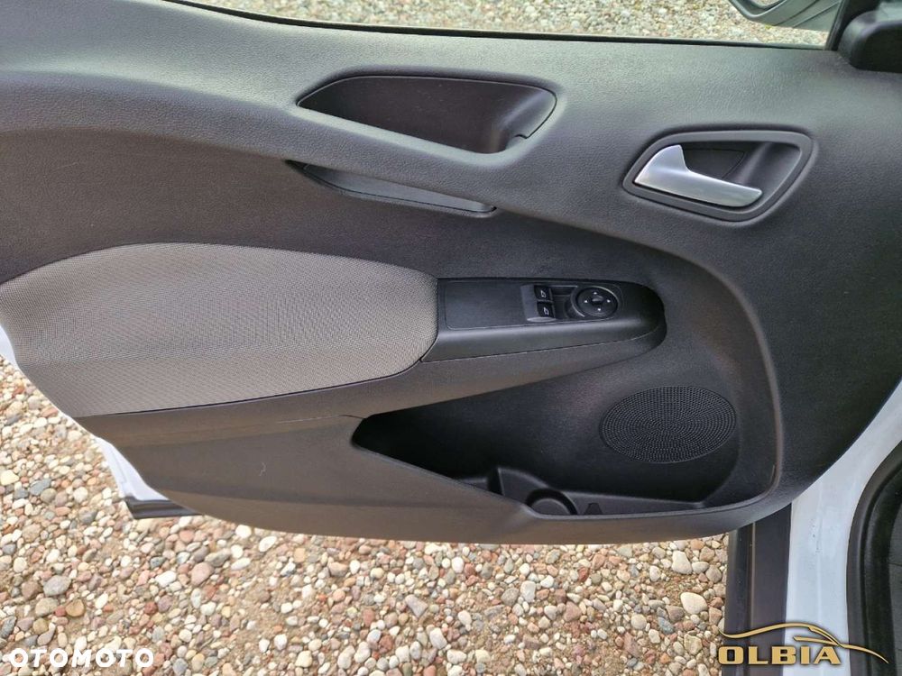 Ford Tourneo Courier - 31