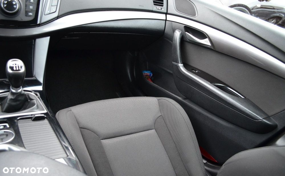 Hyundai i40 Kombi 1.6 Trend - 30