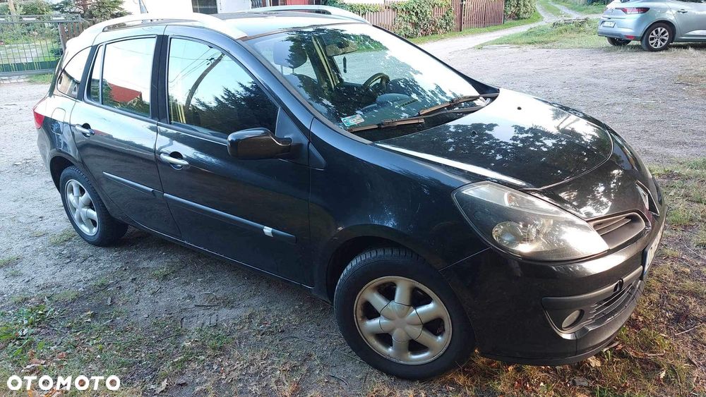Renault Clio - 6