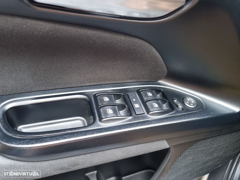 Fiat Tipo Station Wagon 1.3 M-Jet Lounge - 19