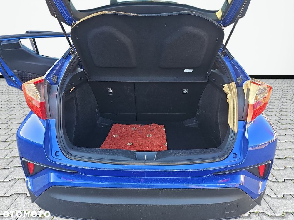 Toyota C-HR 1.2 T Active - 24