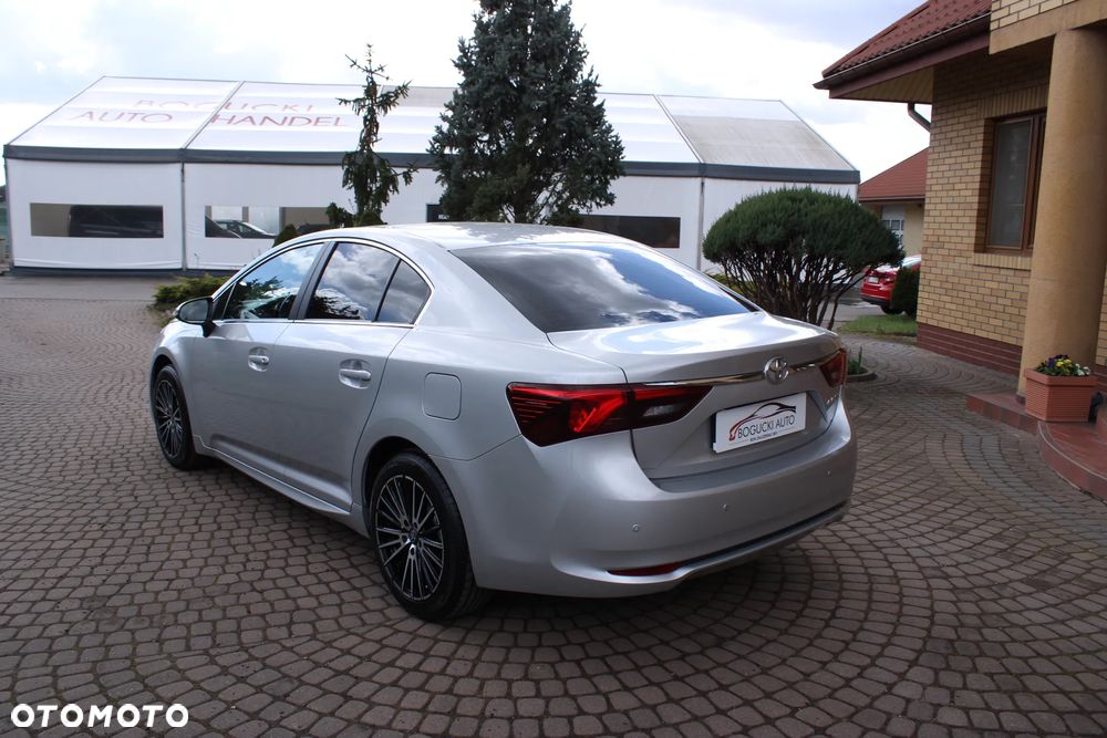 Toyota Avensis 1.6 Active - 7