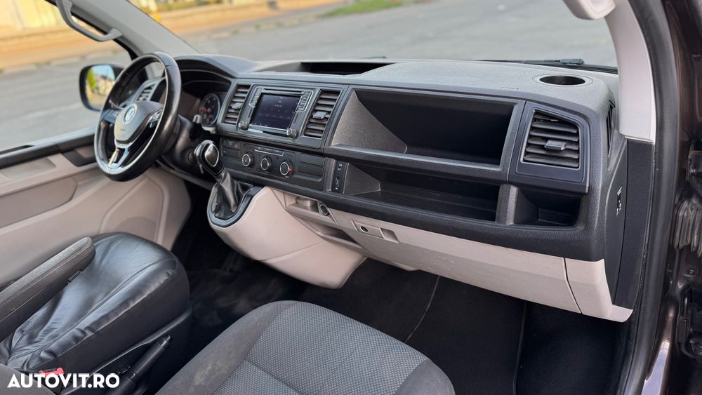 Volkswagen Transporter - 9