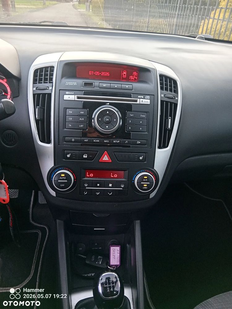 Kia Ceed 1.6 Crdi Comfort + - 13