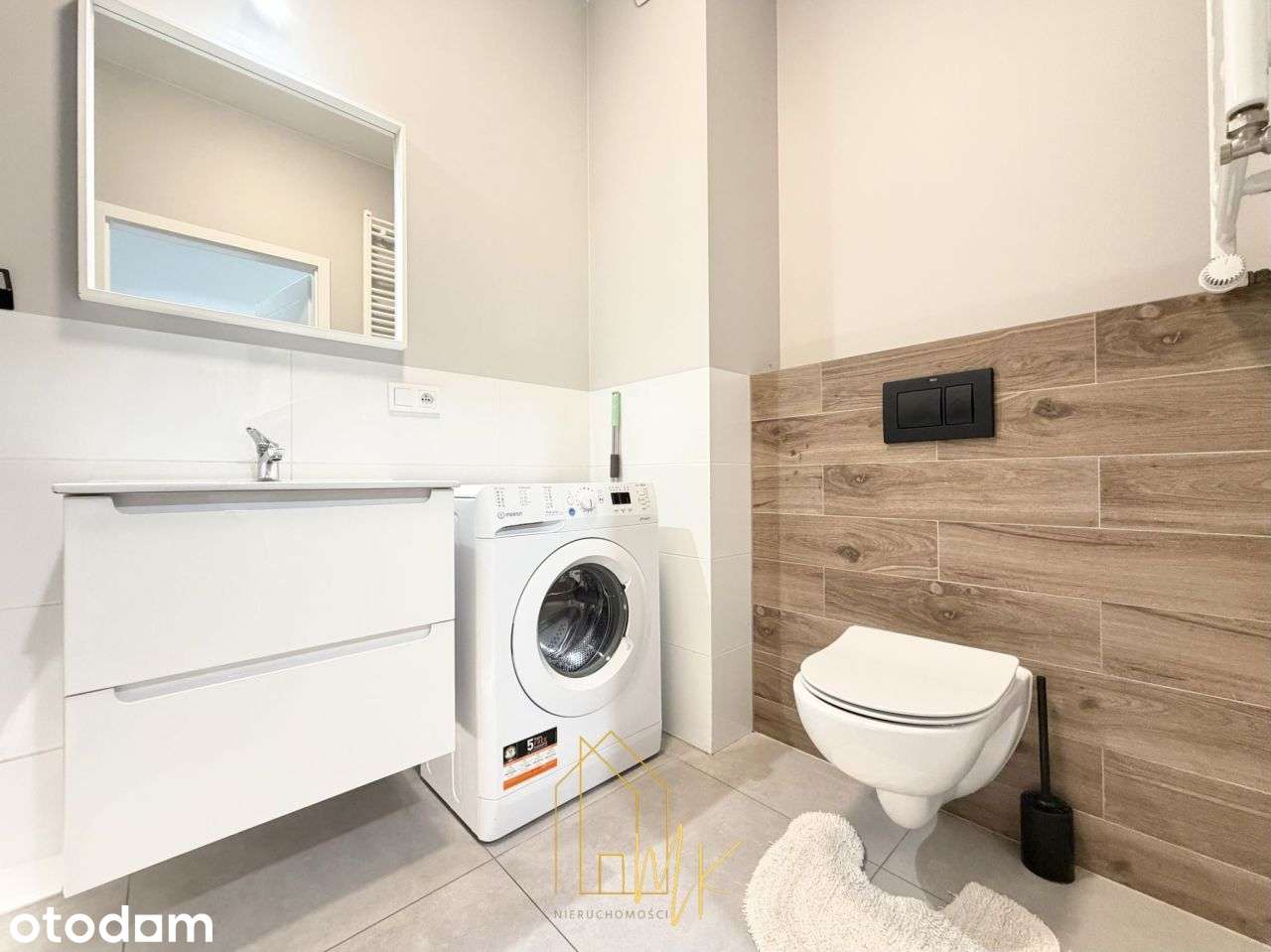 studio z wydzieloną sypialnia/ skm/ balkon
