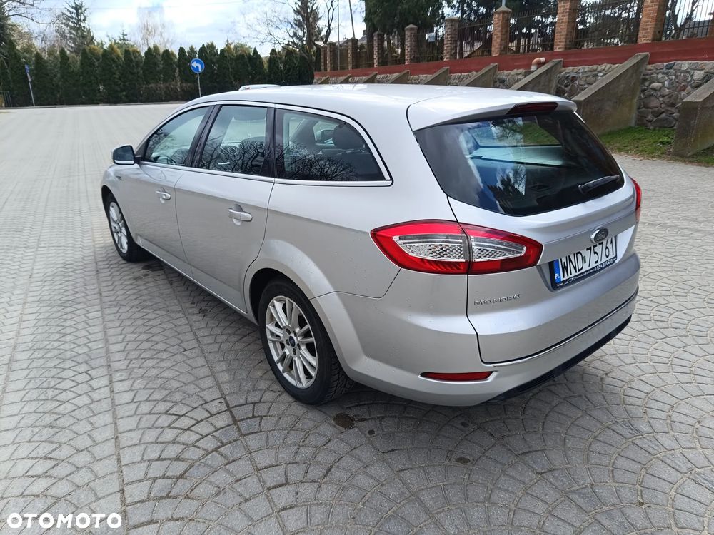 Ford Mondeo 2.0 TDCi Ambiente - 12