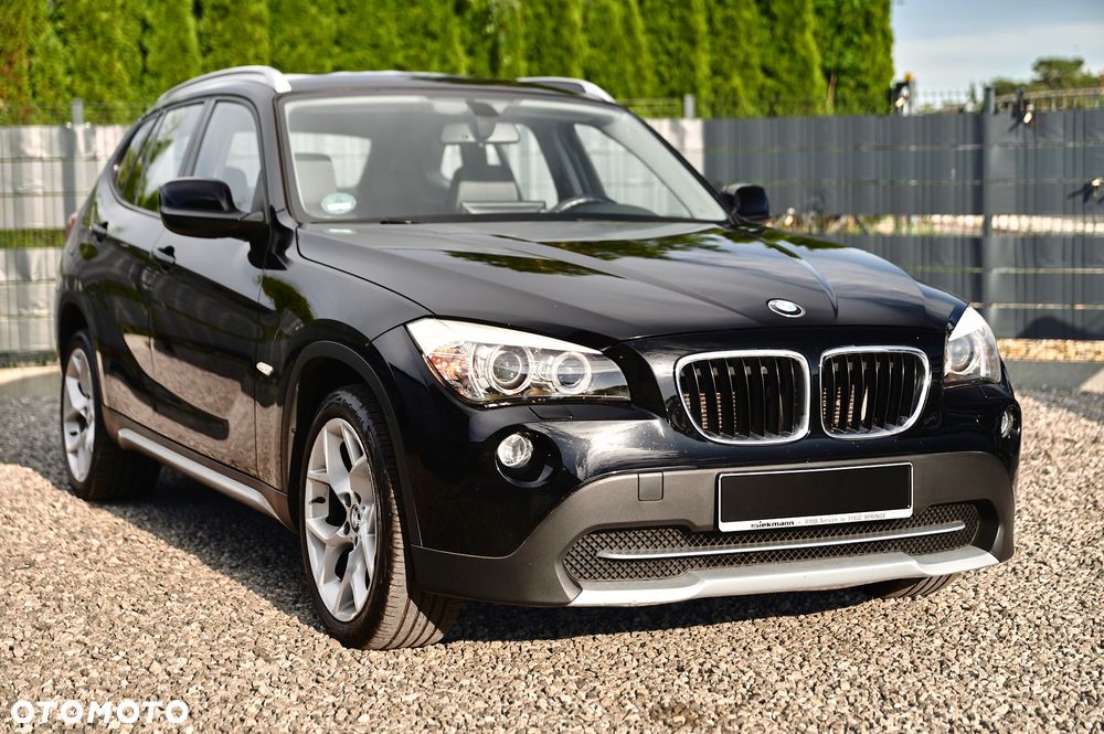 BMW X1 xDrive18d xLine - 14