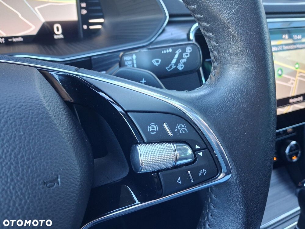 Skoda Superb 2.0 TSI Style DSG - 19