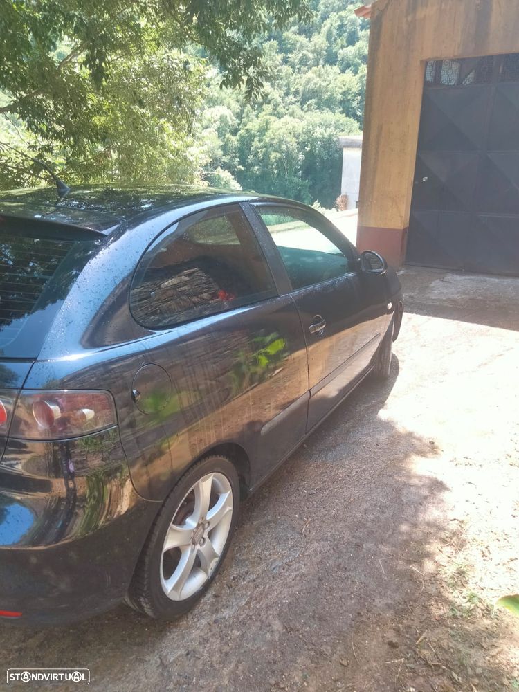 SEAT Ibiza 1.4 TDI Sport - 4