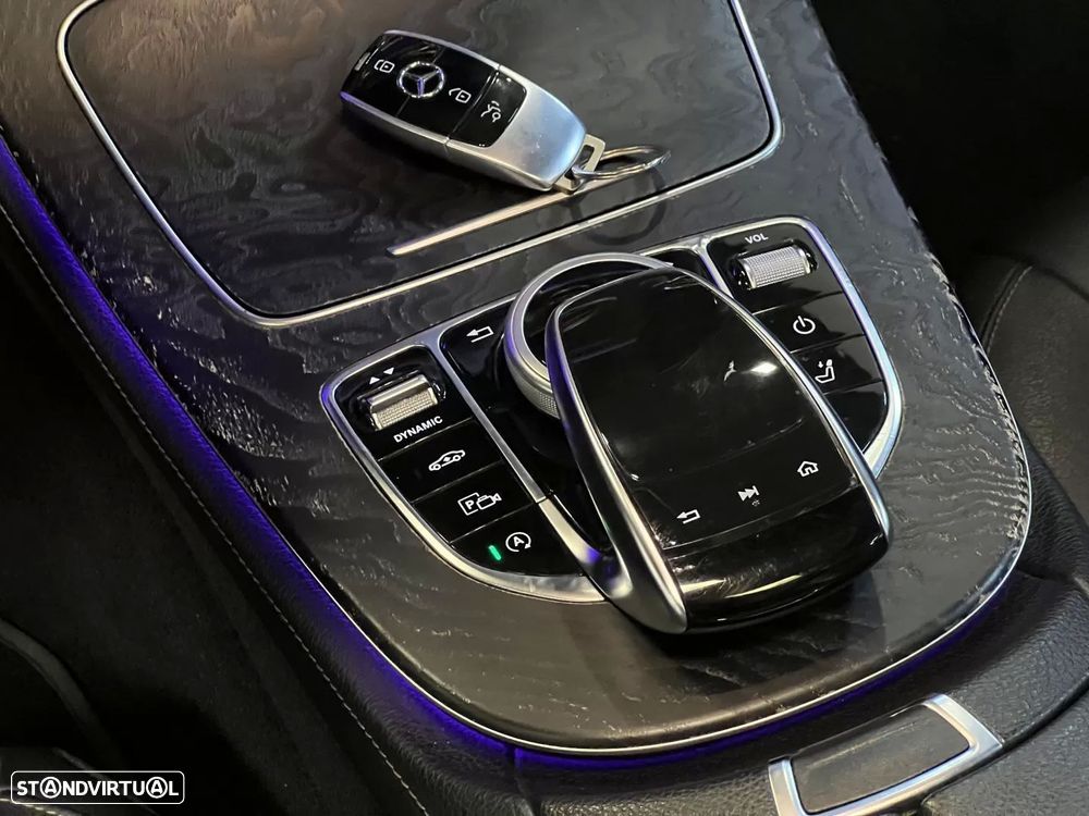 Mercedes-Benz E 220 d 4-Matic All Terrain Avantgarde + - 39