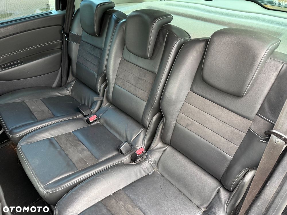 Renault Scenic 1.6 dCi Energy Privilege - 15