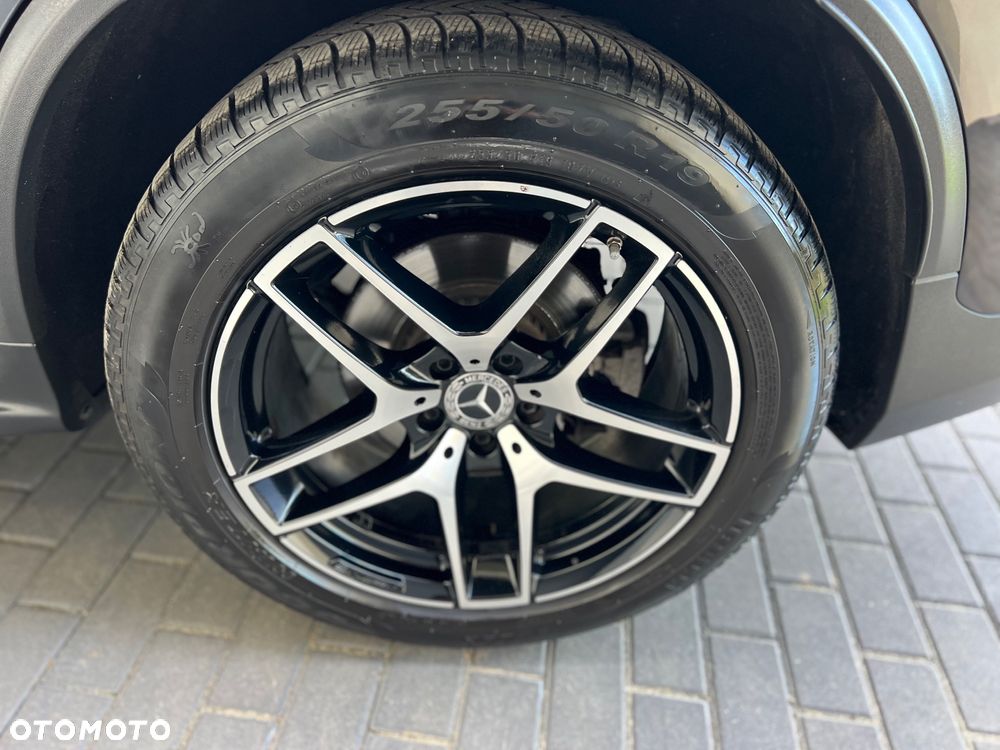 Mercedes-Benz GLC Coupe 250 4-Matic - 33