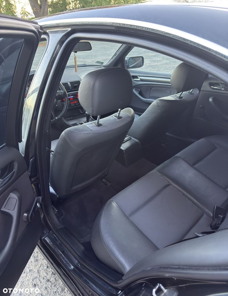 BMW Seria 3 320d - 11