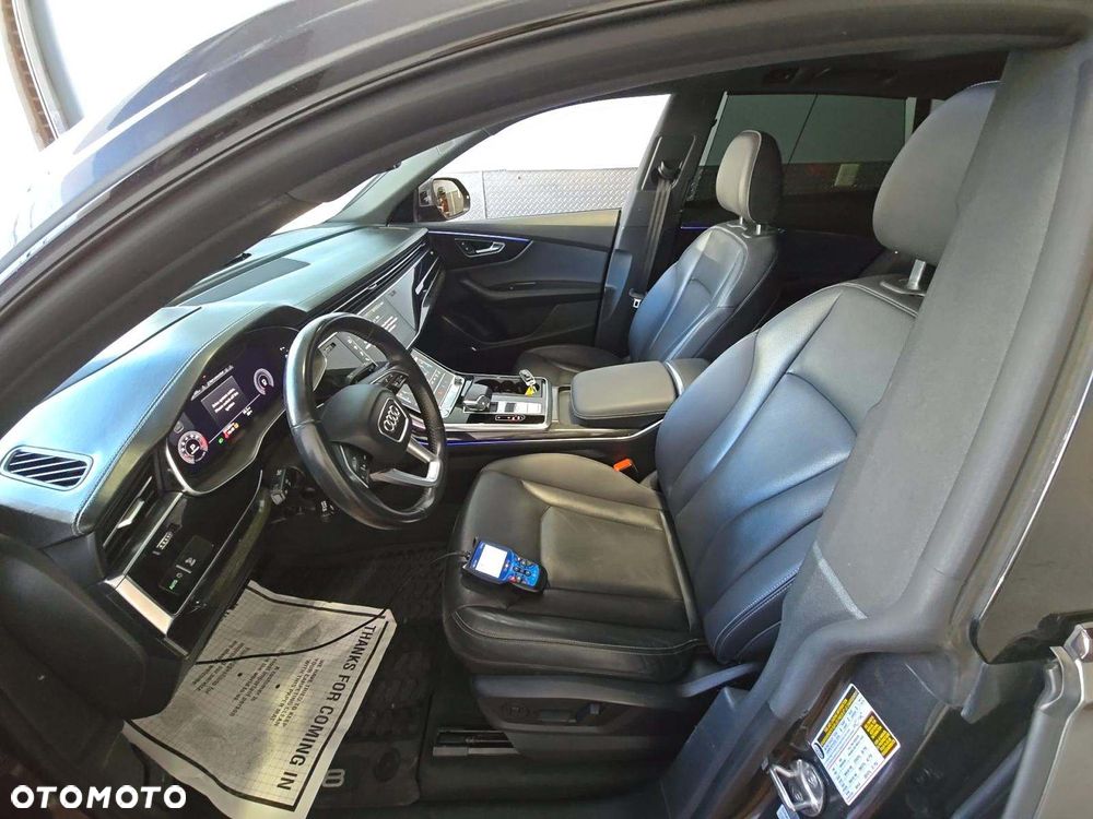 Audi Q8 55 TFSI mHEV Quattro Tiptronic - 7
