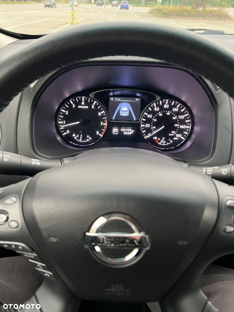 Nissan Pathfinder - 13