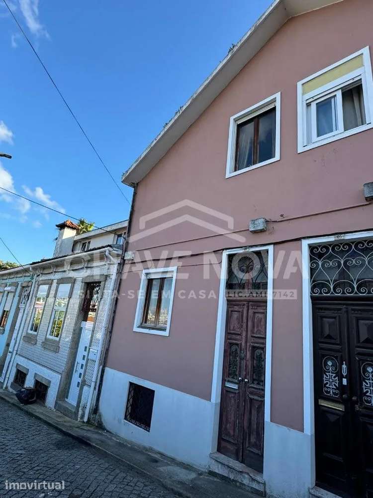 Moradia para Recuperar |Oportunidade de Investimento-Vila Nova de Gaia - Grande imagem: 2/18