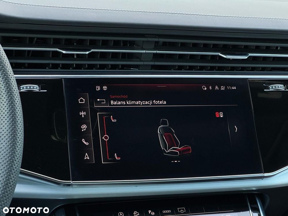 Audi Q8 - 30