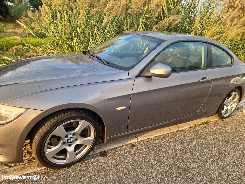 BMW 320 d Coupe - 9