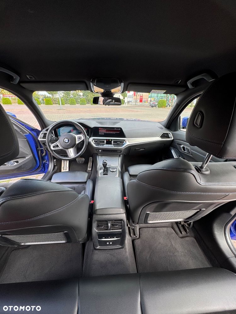 BMW Seria 3 318i M Sport - 7