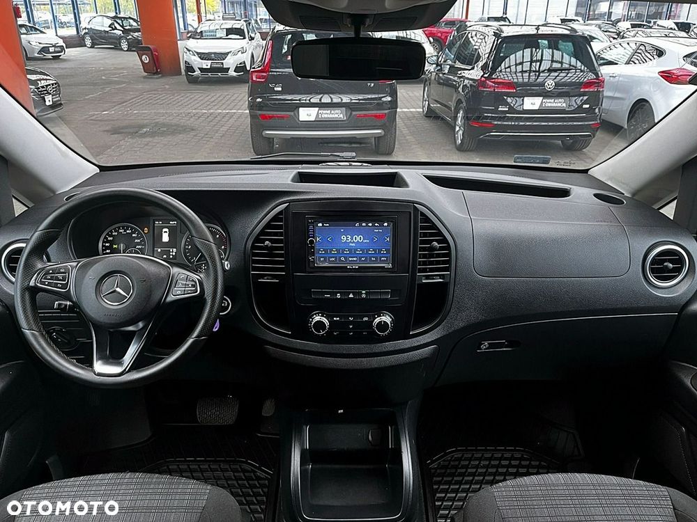 Mercedes-Benz Vito - 15