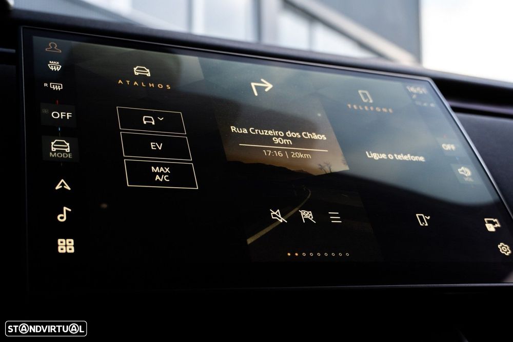 Land Rover Range Rover Velar 2.0 P400e AWD HSE - 34