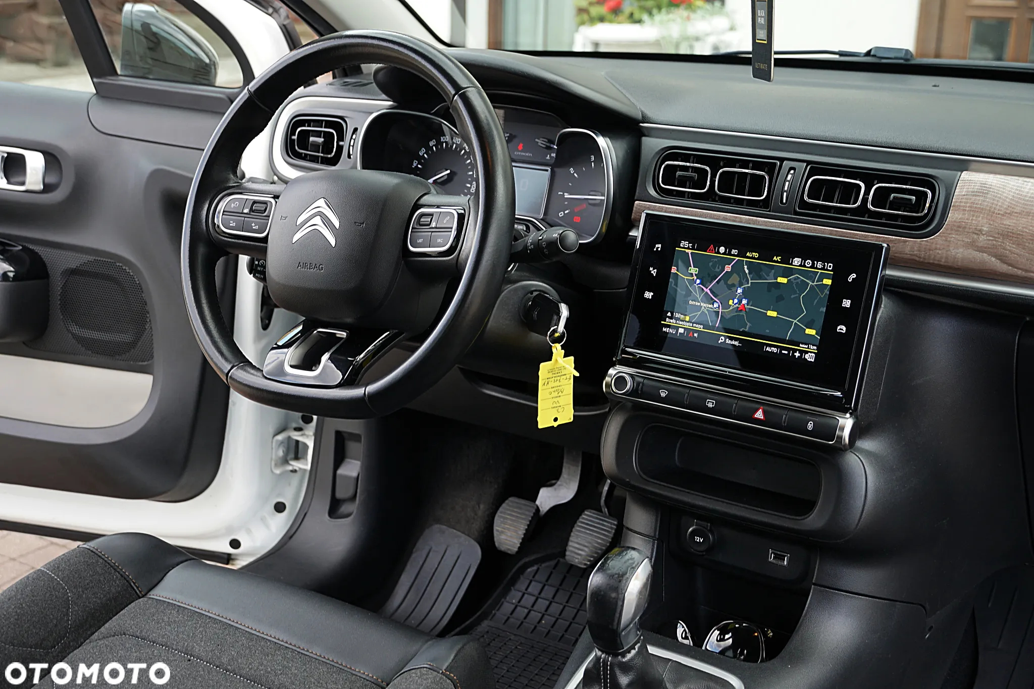 Citroën C3 BlueHDi 100 S&S SHINE PACK - 23