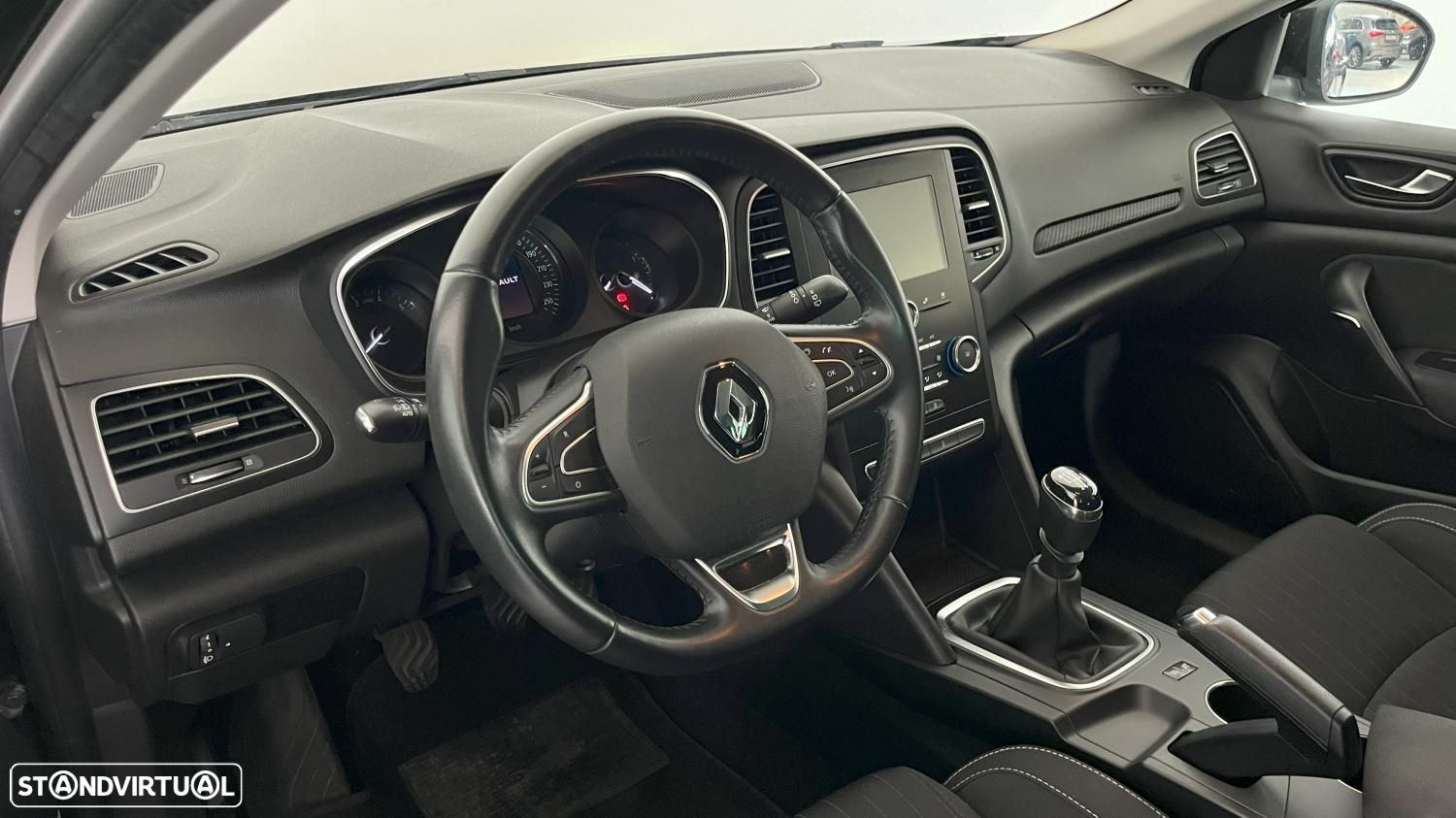 Renault Mégane Sport Tourer 1.3 TCe Limited - 15
