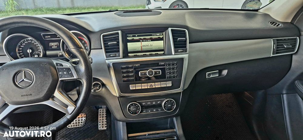 Mercedes-Benz ML - 14