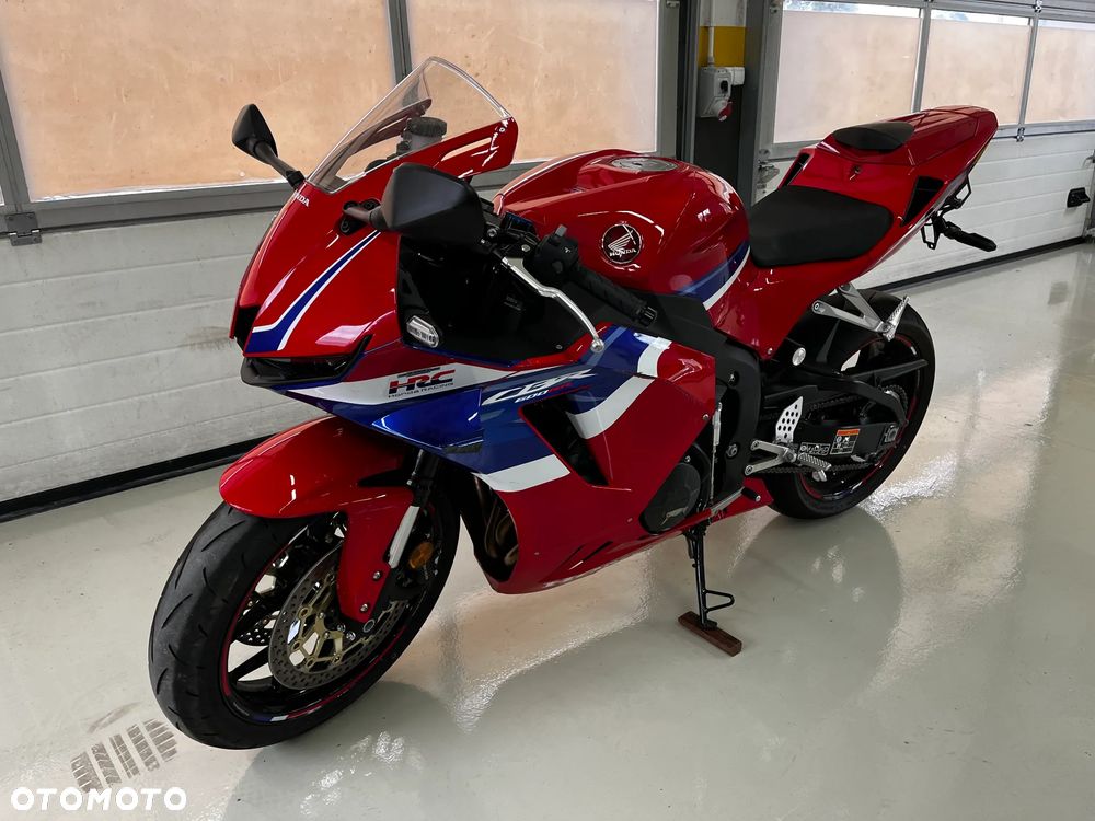Honda CBR - 1