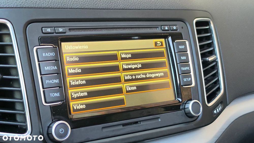 Volkswagen Sharan 2.0 TDI Highline - 17