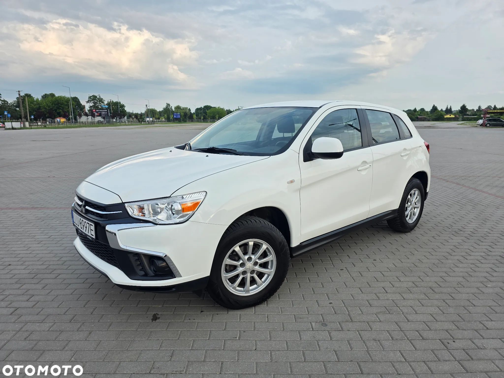 Mitsubishi ASX 1.6 2WD Comfort Edition - 1