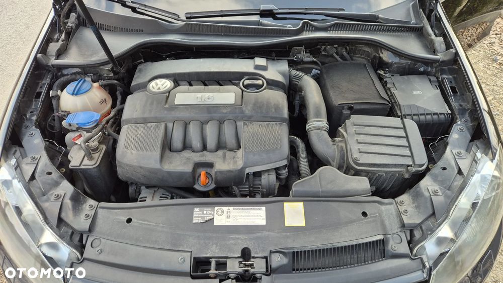 Volkswagen Golf 1.6 Comfortline - 21