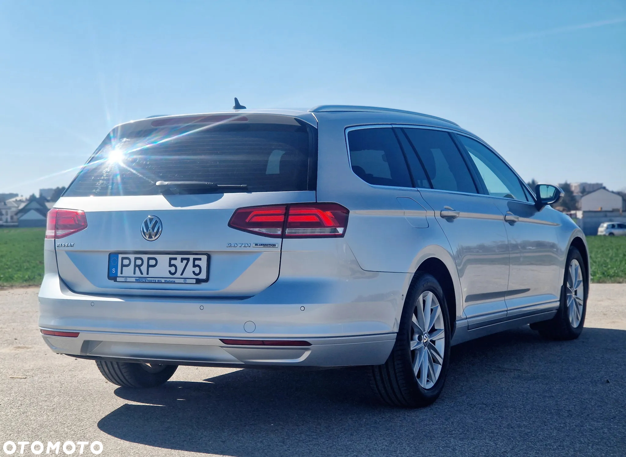 Volkswagen Passat - 3