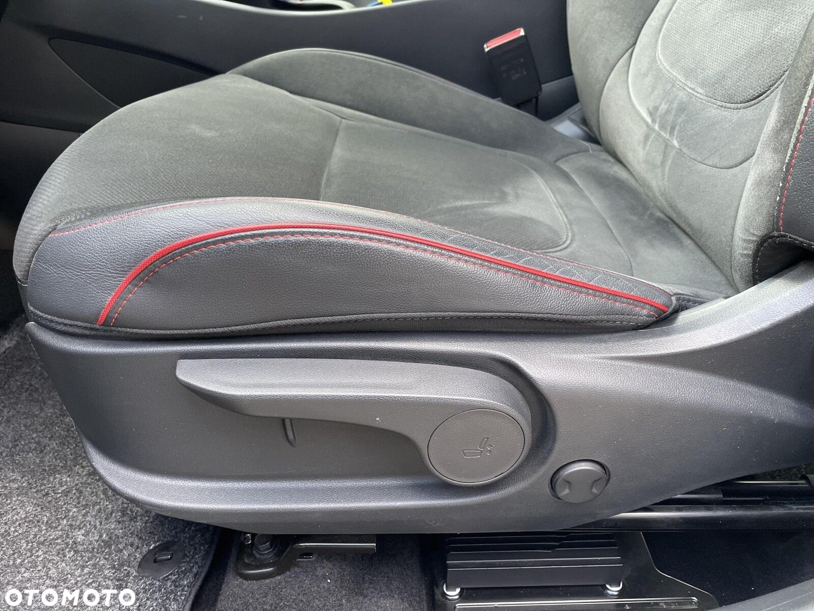 Hyundai Tucson - 13