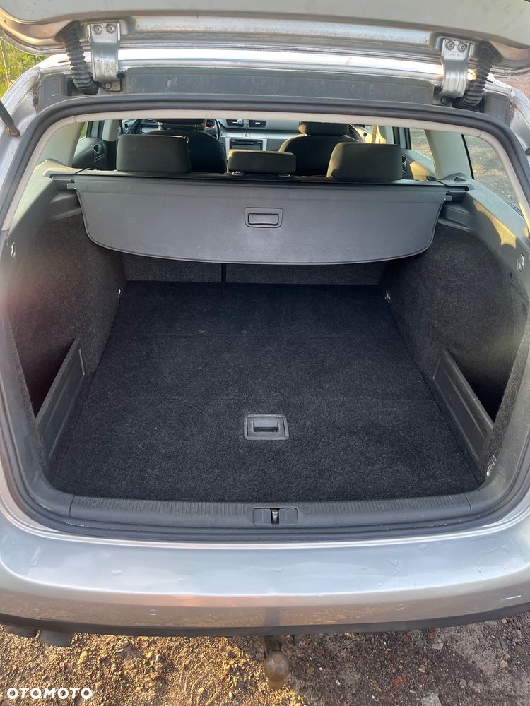 Volkswagen Passat 2.0 TSI Comfortline - 15