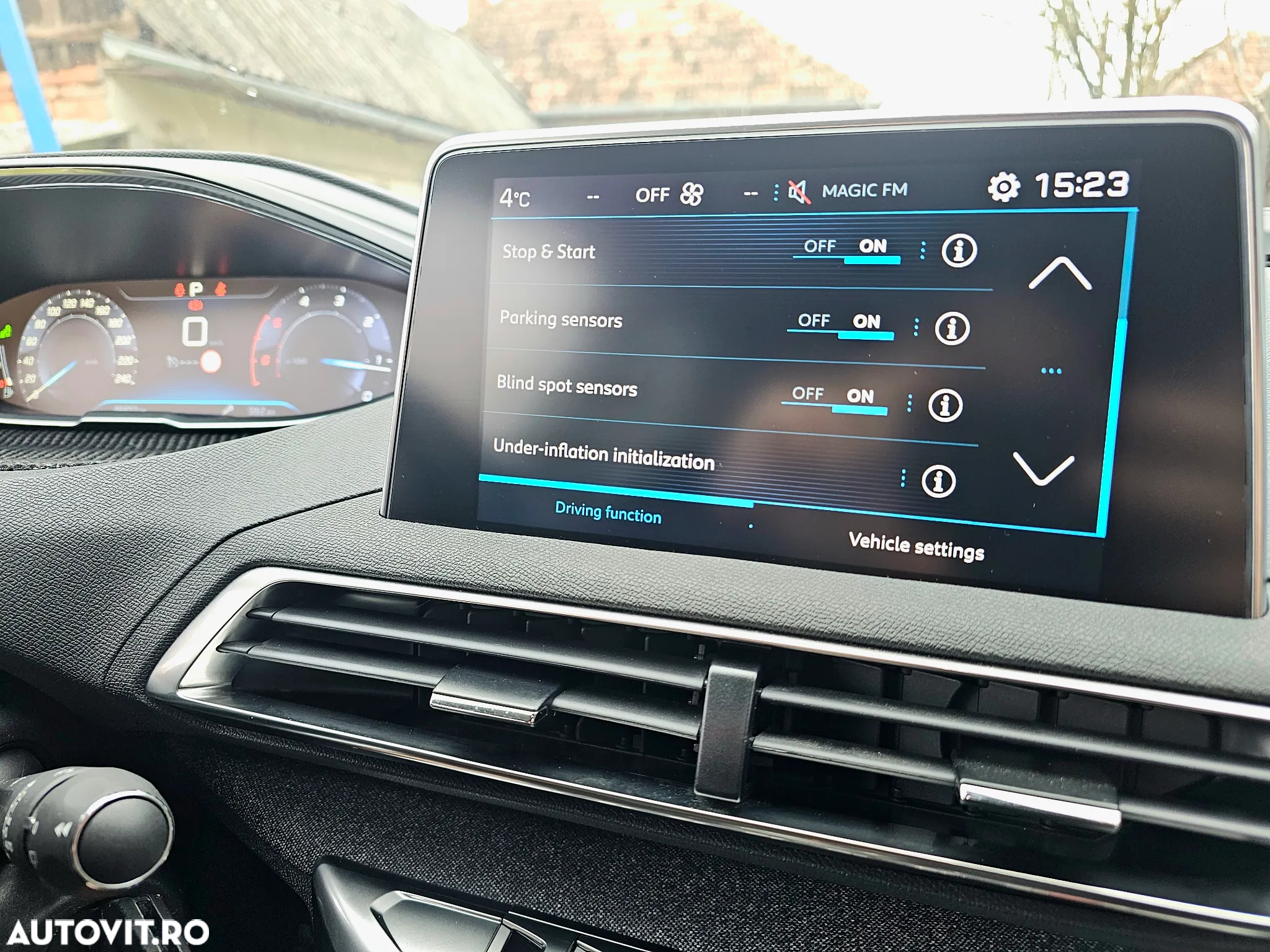 Peugeot 3008 1.5 BlueHDI S&S EAT8 Allure - 18