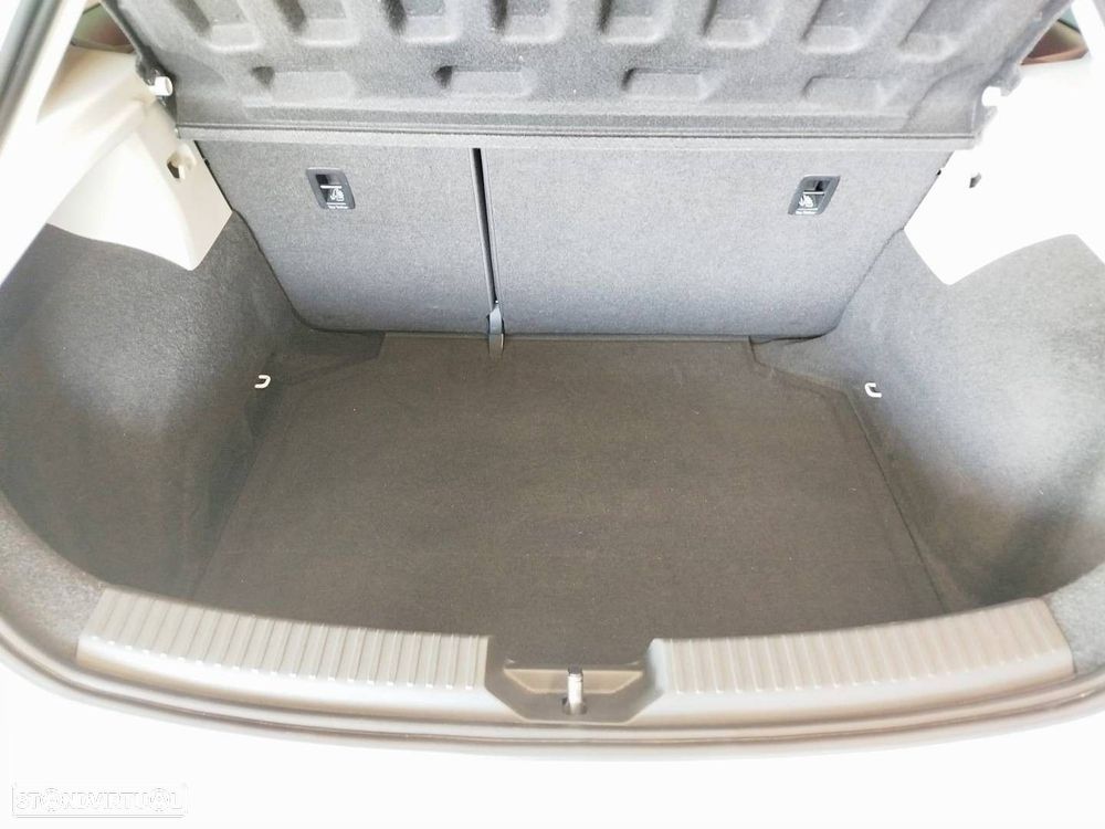 SEAT Leon SC 2.0 TDI DPF S&S FR - 35