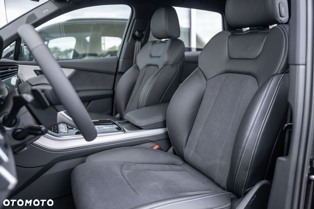 Audi Q7 - 12