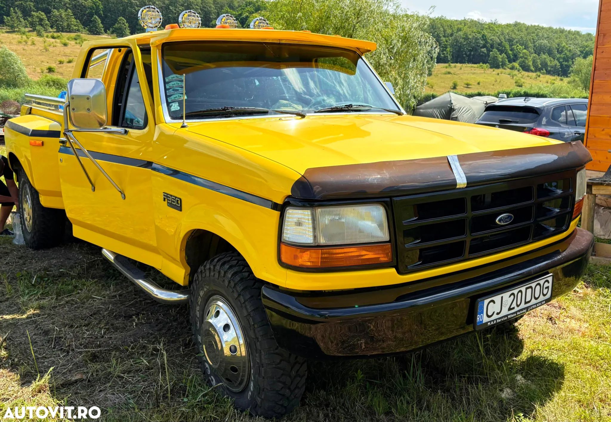 Ford F350 - 1