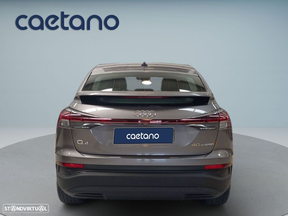 Audi Q4 Sportback e-tron 40 63 kWh SE Business - 14